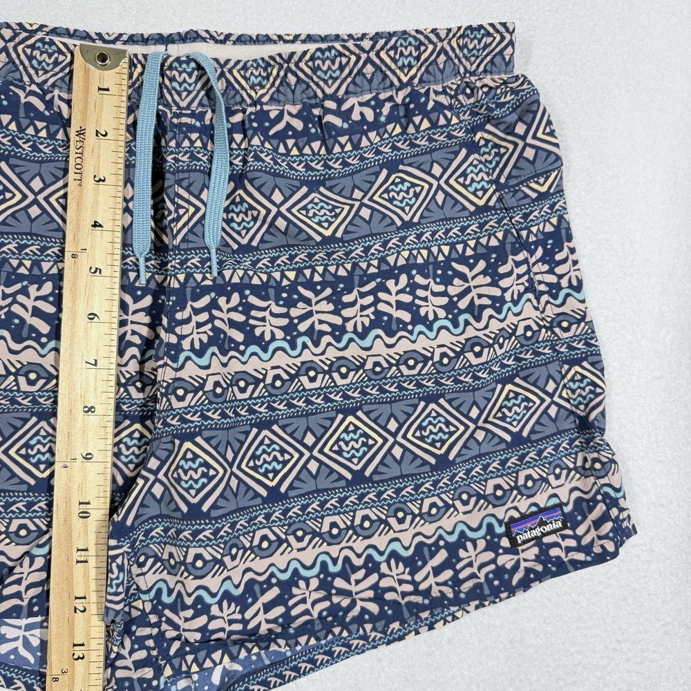 Patagonia Baggies Shorts Womens Medium Tribal 5" Inseam Southwest Aztec Beach - Picture 9 of 13